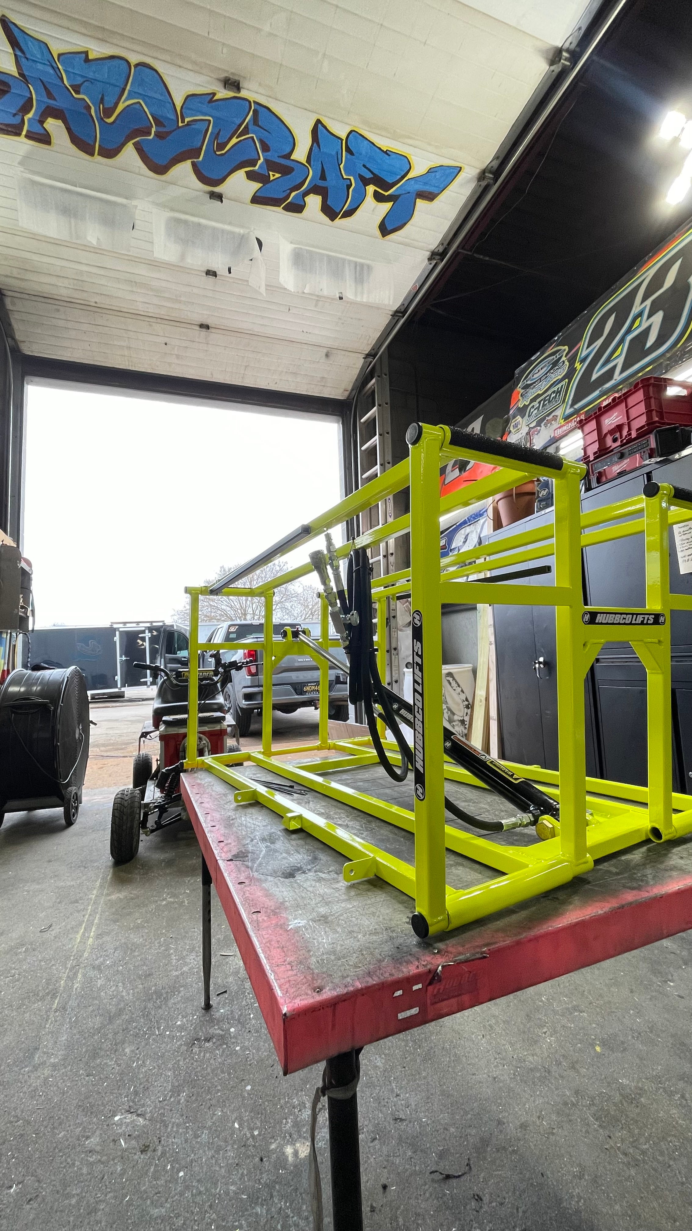 リフトショット Liftshot Legend Car Tall Boy Race Car Lift | Hubbco Racing Products